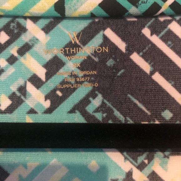 Worthington abstract print cowl neck top sz 2X NWT - Picture 2 of 6